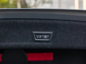 BMW 320e