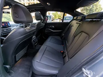 BMW 320e