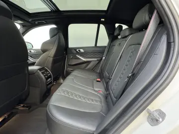 X5 M Competition