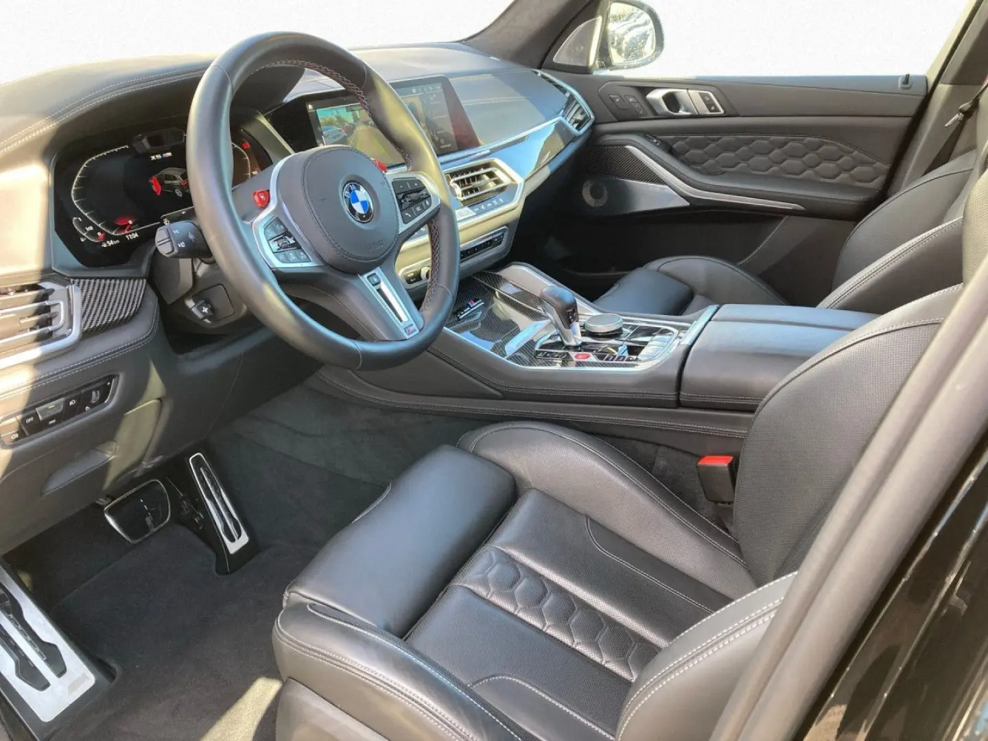 X5 M Comp. MDriversP FondEnt SkyLo B&W Laser AHK