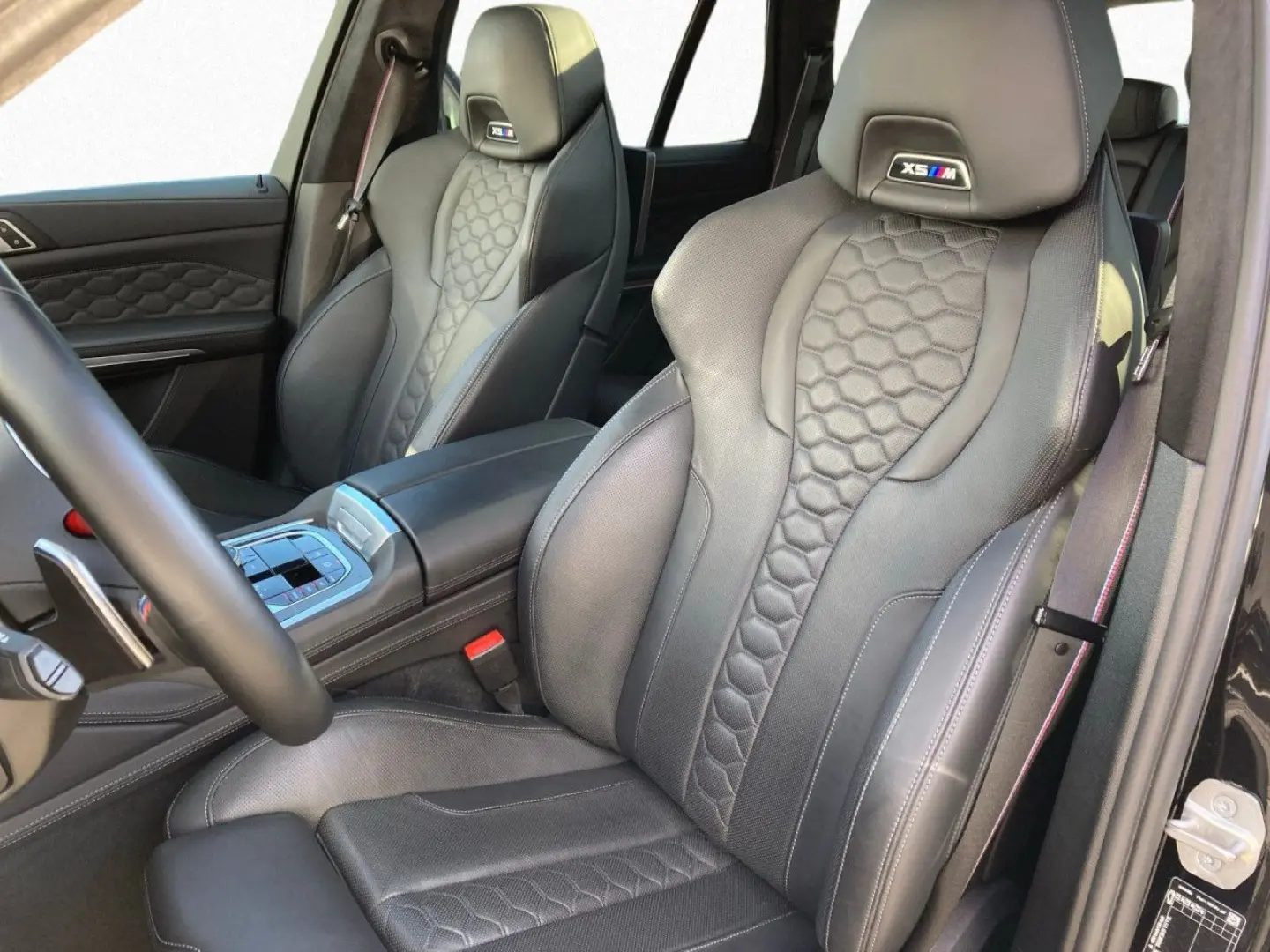 X5 M Comp. MDriversP FondEnt SkyLo B&W Laser AHK