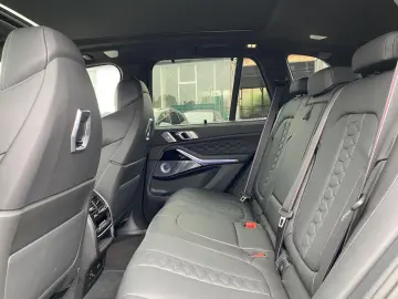 X5 M Competition