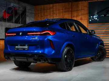 X6 M Competition Massage B&W Carbon