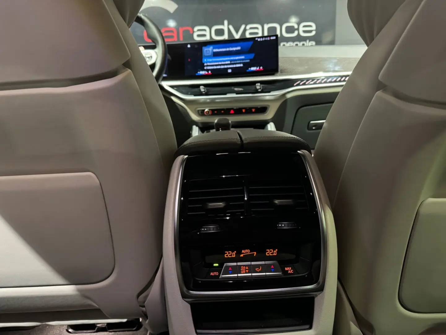 X6 M Competition Vmax Carbon Individual AHK LCI