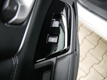 CR-V Hybrid 2.0 i-MMD