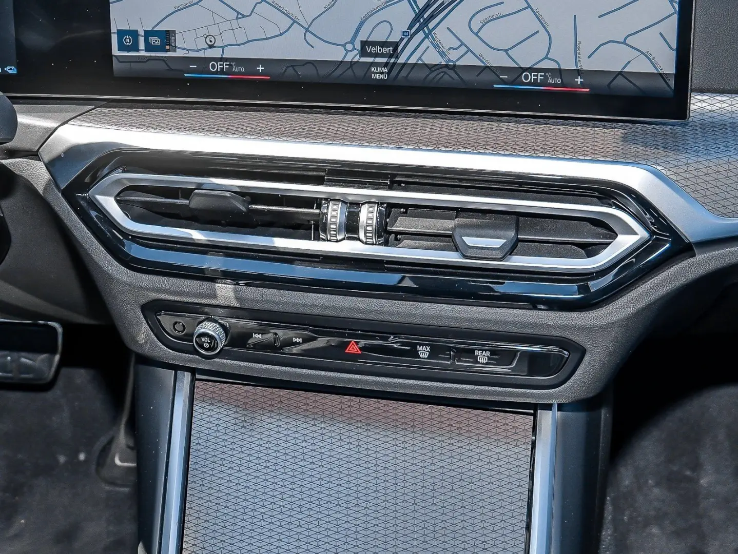 330e xDrive M Sport HUD RFK NAVI Standh. LED LM
