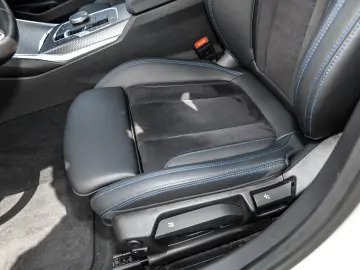 330e Limousine M Sport AHK DA Prof. LED HuD HiFi