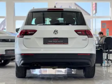 Volkswagen Tiguan 2.0 TDI Sound 4Motion