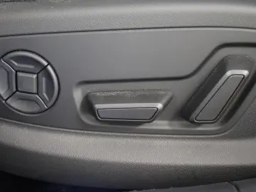 Audi A8 50 TDI quattro tiptronic  Matrice