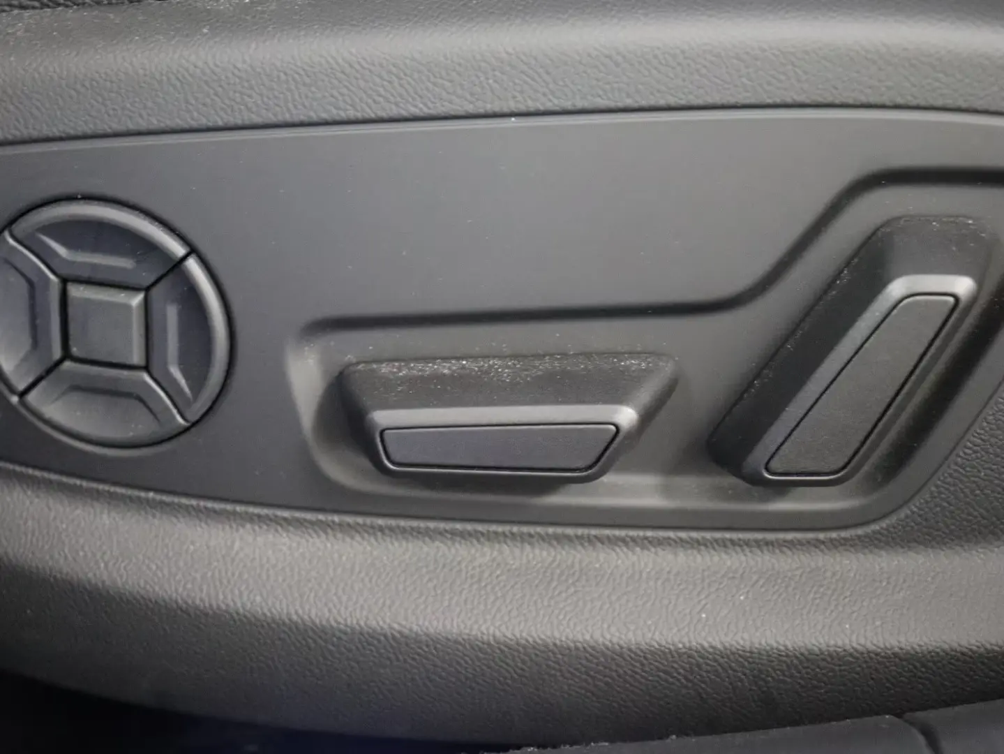 Audi A8 50 TDI quattro tiptronic  Matrice