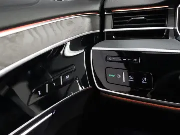 Audi A8 50 TDI quattro tiptronic  Matrice