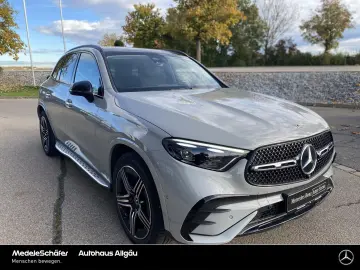 GLC 450 d 4M AMG Night 20  Standheizung Pano 360