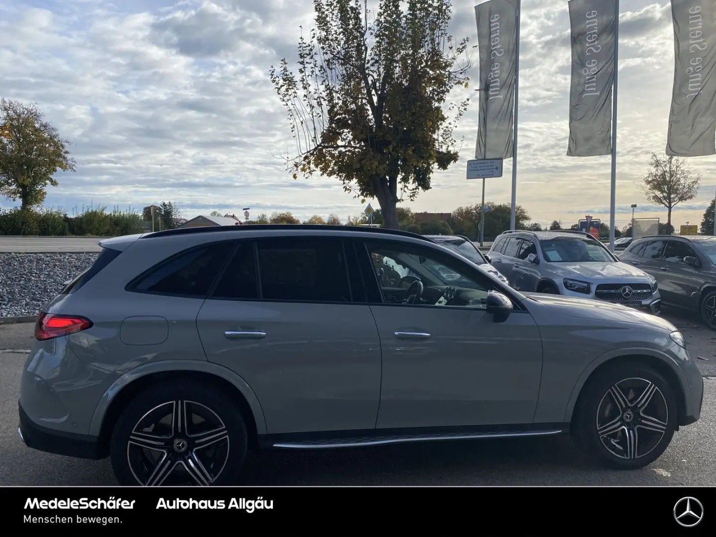 GLC 450 d 4M AMG Night 20  Standheizung Pano 360