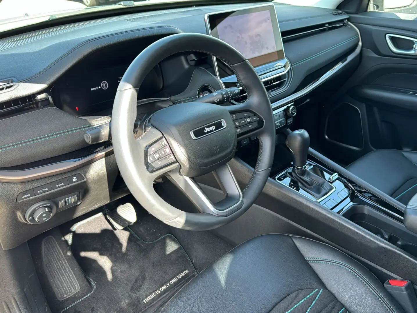Compass Upland PHEV 4WD  ACC KAMERA SHZ NAVI