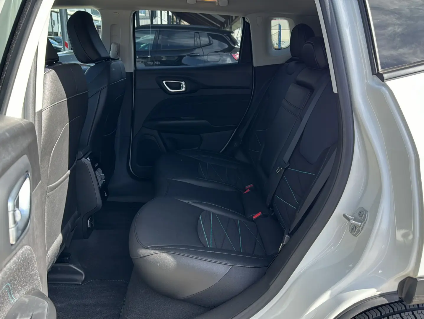 Compass Upland PHEV 4WD  ACC KAMERA SHZ NAVI