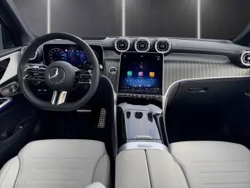 GLC 450 d 4M AMG Plus Airmatic STDHZG AHK Distr