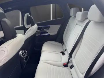 GLC 450 d 4M AMG Plus Airmatic STDHZG AHK Distr