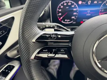 GLC 450 d 4M AMG Plus Airmatic STDHZG AHK Distr