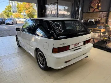 Suzuki Swift 1.3 GTI