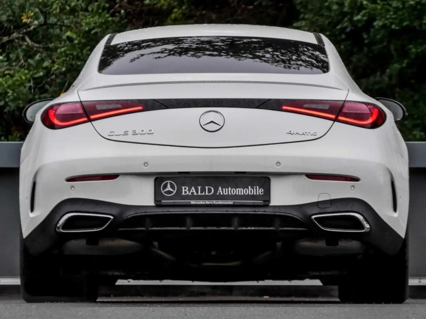 CLE 300 4M Cp AMG-Sport Pano Night HUD Digital