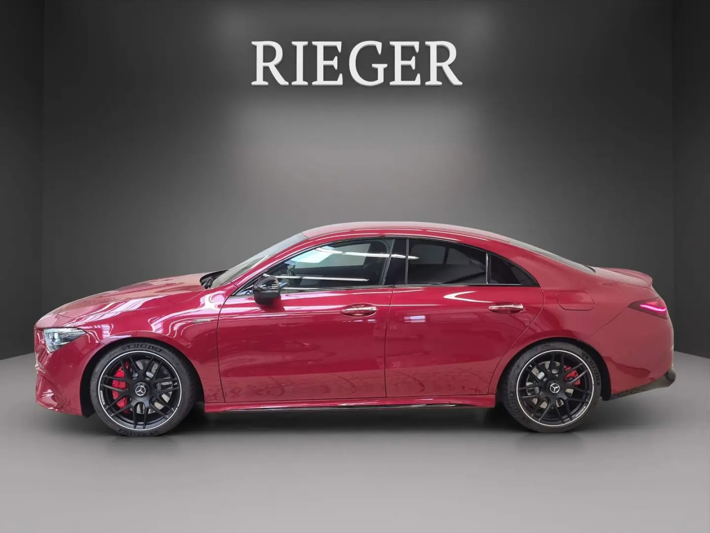 CLA 45 AMG S 4M  RealSound P-Sitze AHK Burmester