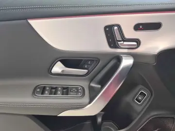 CLA 45 AMG S 4M  RealSound P-Sitze AHK Burmester