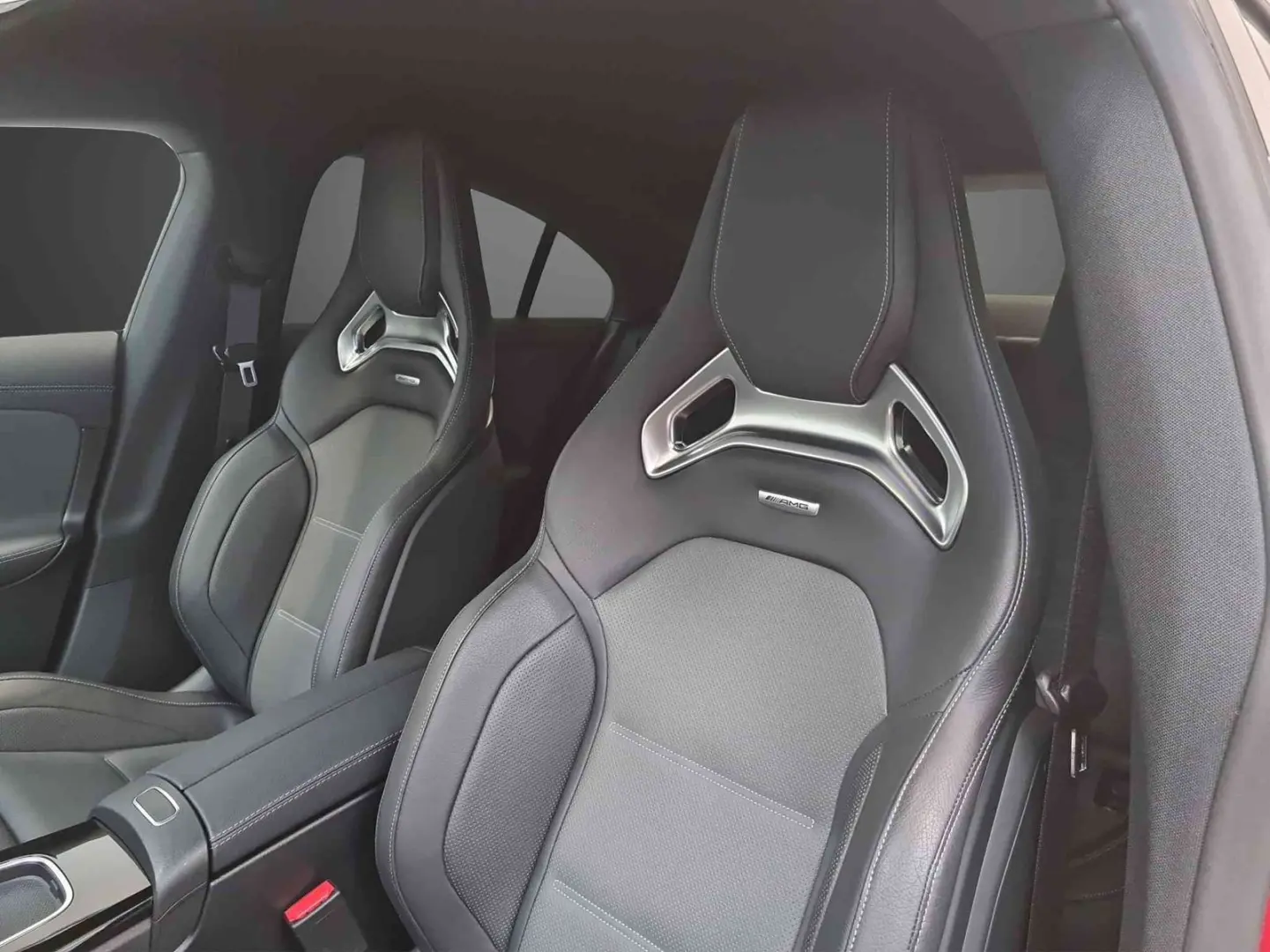 CLA 45 AMG S 4M  RealSound P-Sitze AHK Burmester