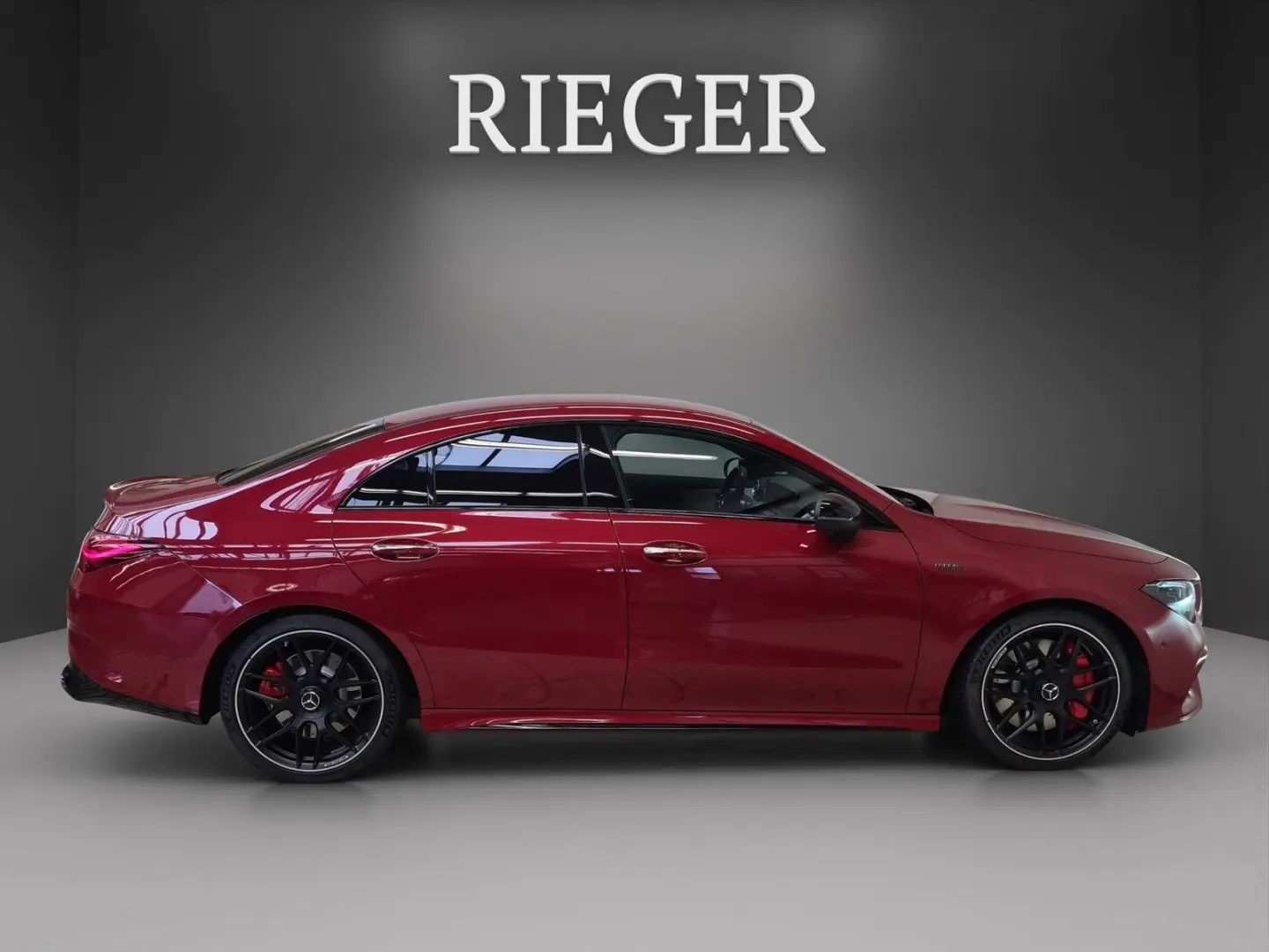 CLA 45 AMG S 4M  RealSound P-Sitze AHK Burmester