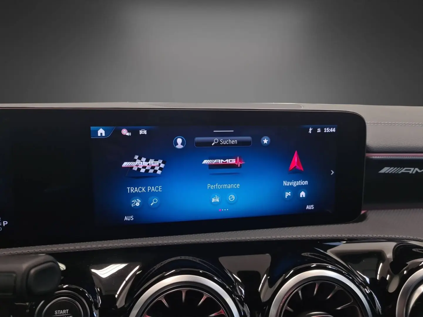 CLA 45 AMG S 4M  RealSound P-Sitze AHK Burmester