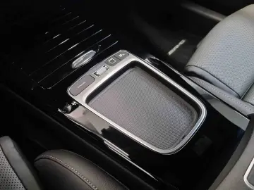 CLA 45 AMG S 4M  RealSound P-Sitze AHK Burmester