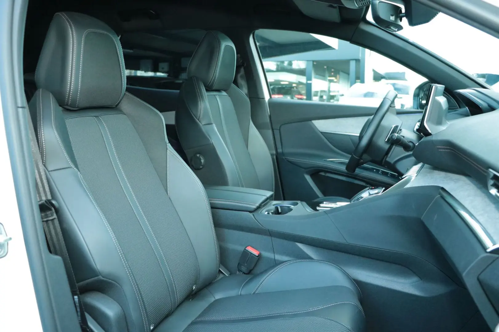 3008 1.6 Hybrid 225 GT Navi  Sitzh.  Klimaau.