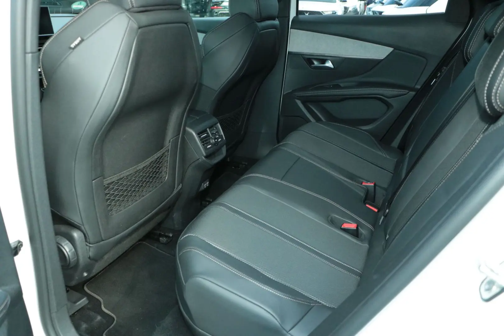 3008 1.6 Hybrid 225 GT Navi  Sitzh.  Klimaau.