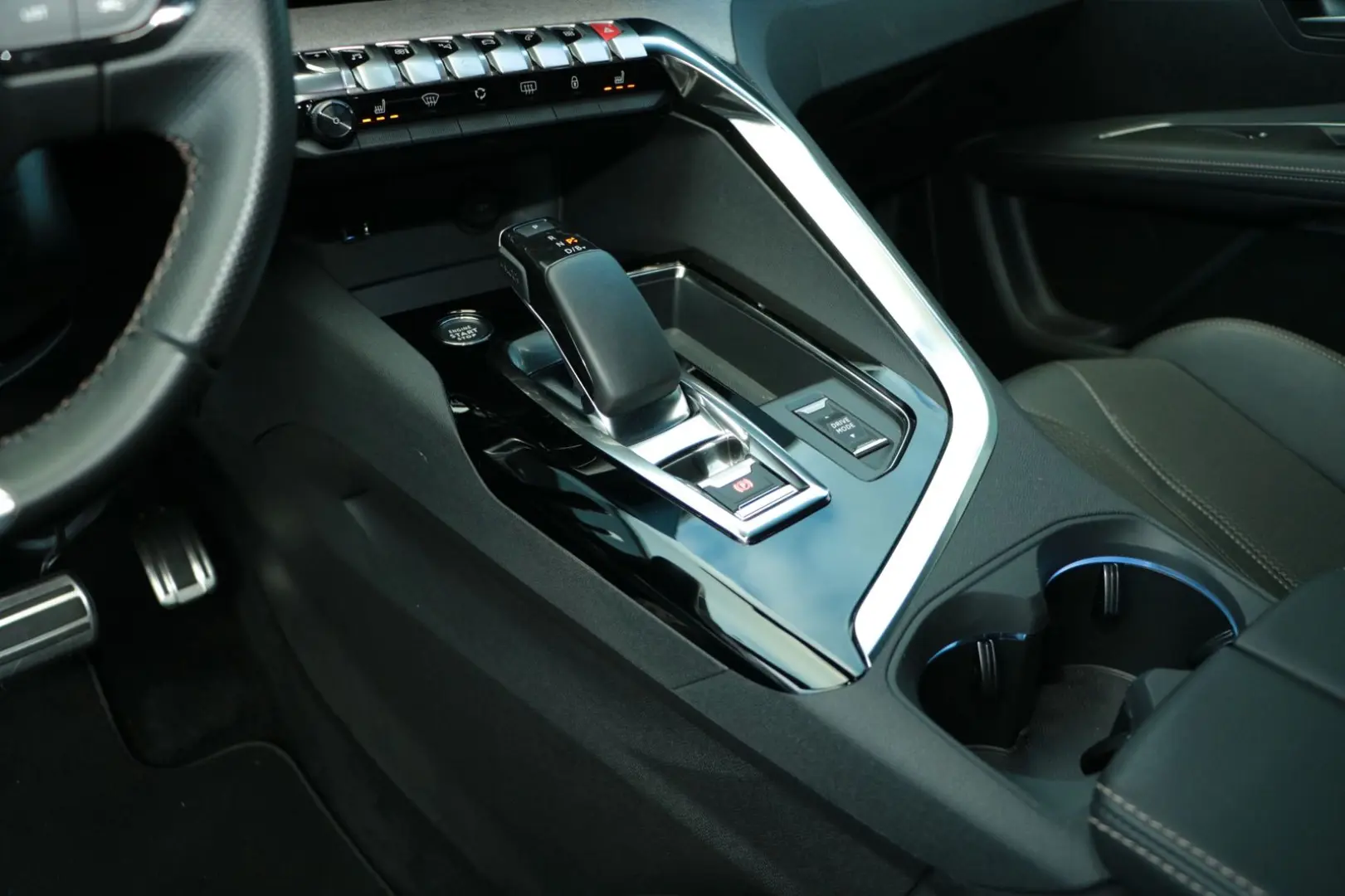 3008 1.6 Hybrid 225 GT Navi  Sitzh.  Klimaau.