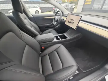 Model 3 RWD BASIS  Autopilot 360  Pano