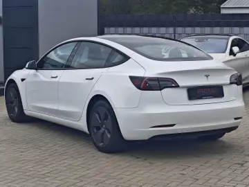 Model 3 RWD BASIS  Autopilot 360  Pano