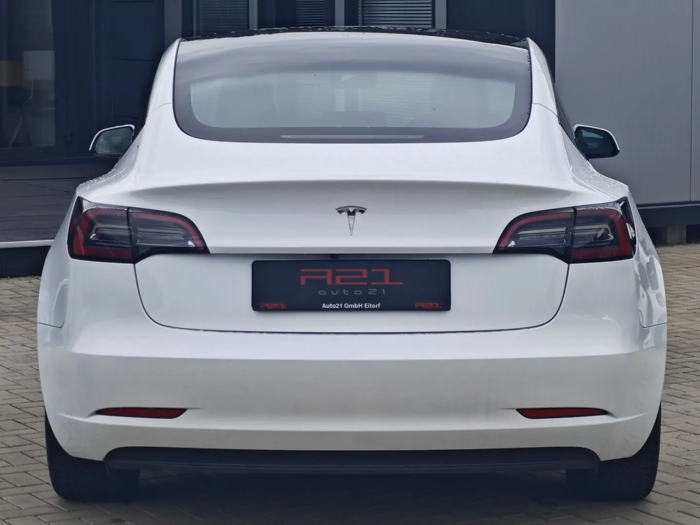 Model 3 RWD BASIS  Autopilot 360  Pano