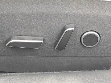Model 3 RWD BASIS  Autopilot 360  Pano