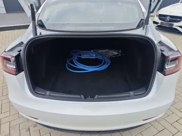 Model 3 RWD BASIS  Autopilot 360  Pano