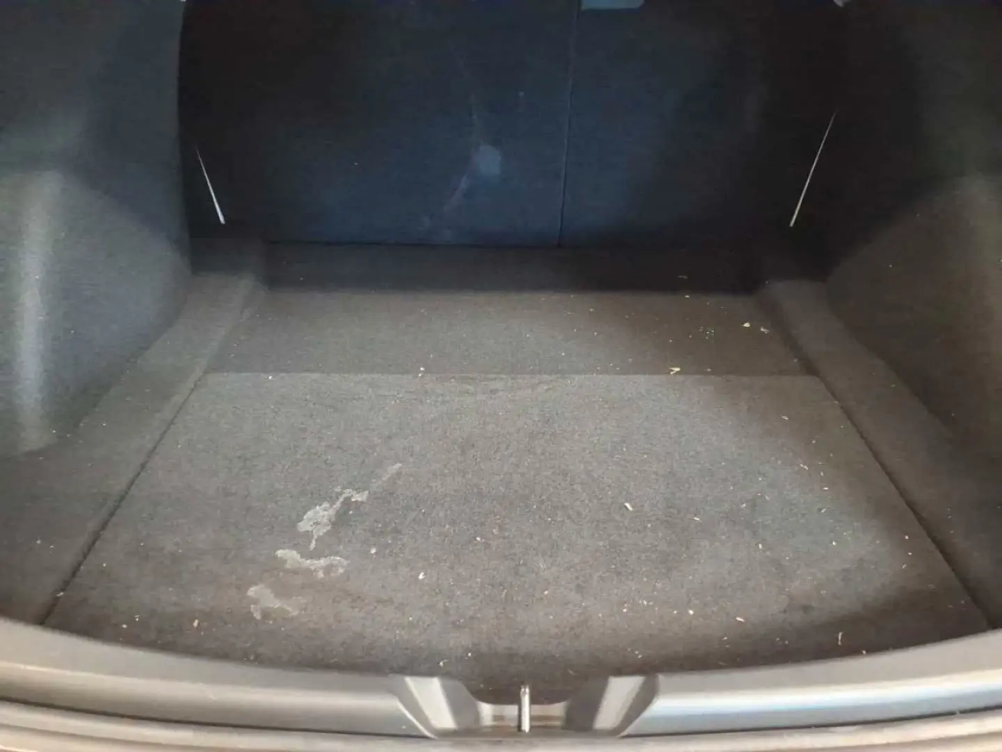Model 3 Langstreckenbatt. Allradantrieb