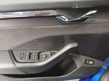Škoda Octavia Combi RS 2.0 TDI DSG 4x4