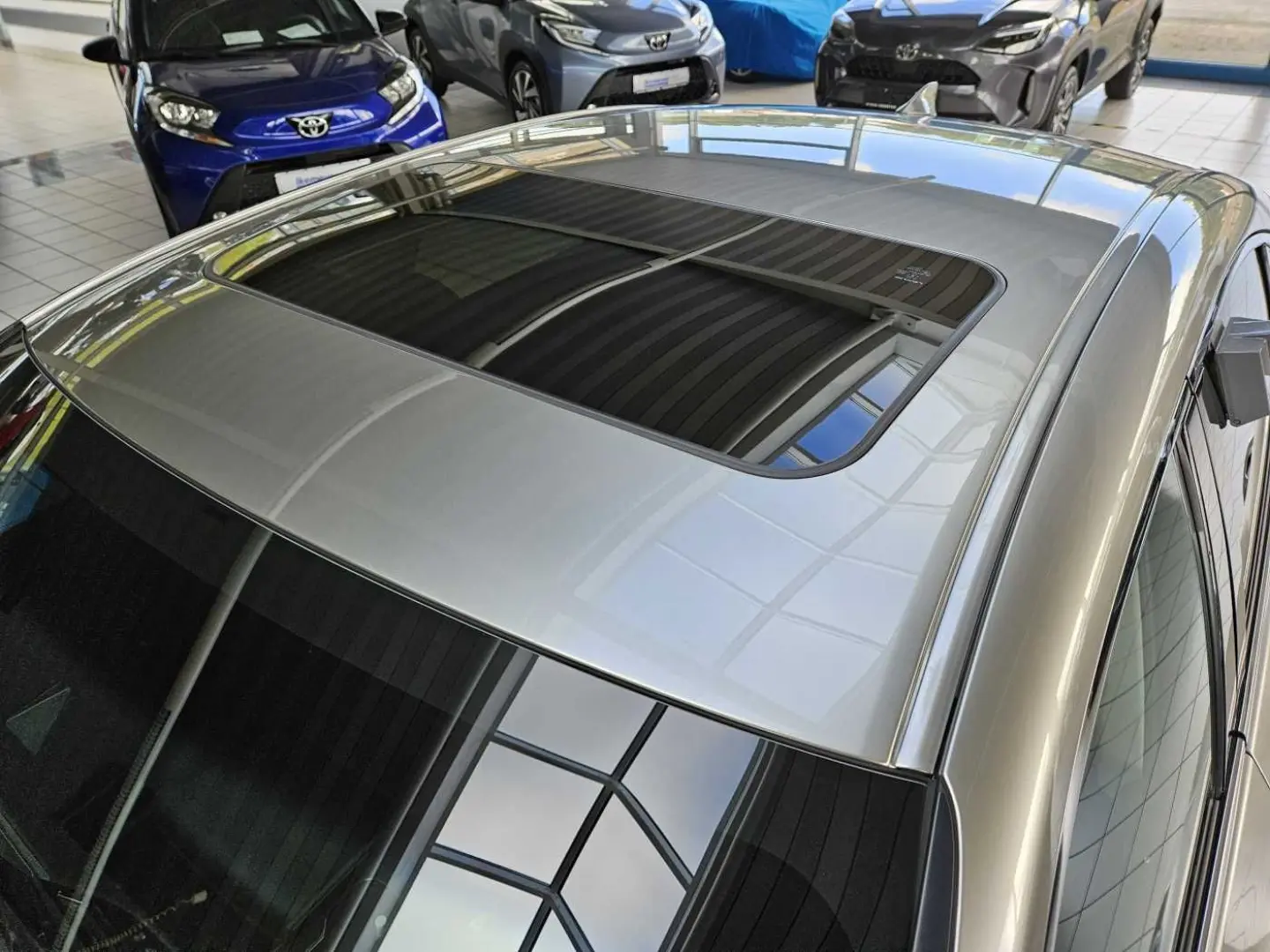 ES 300h Business Line Leder Schiebedach Navi ele