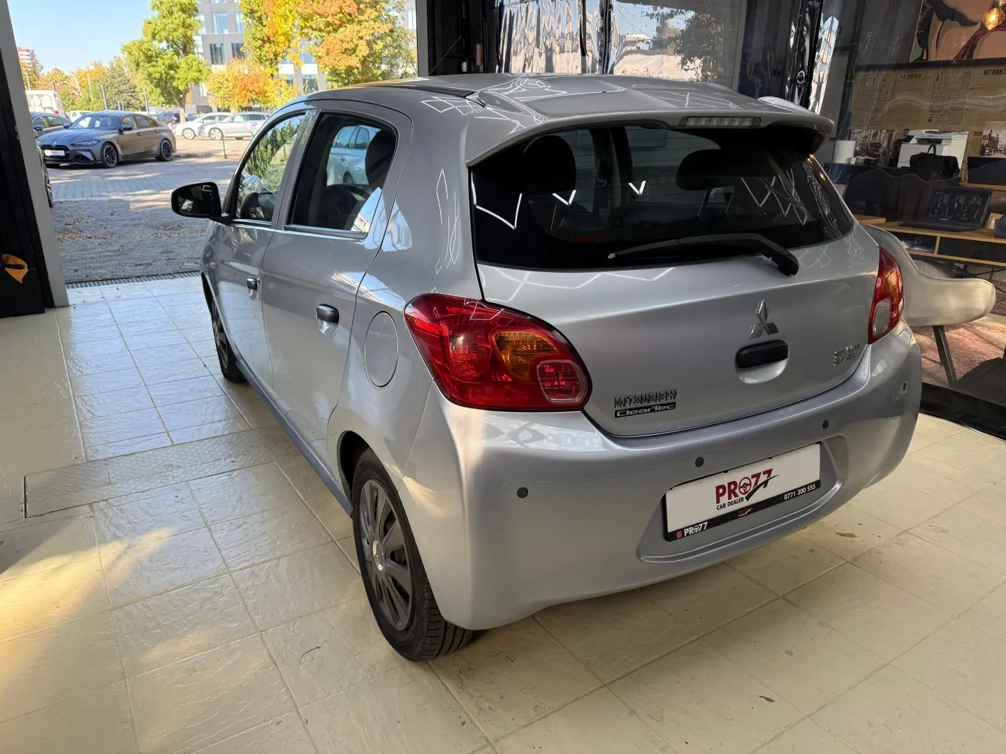 Mitsubishi Space Star 1.0 ASG 5MT Inform A81