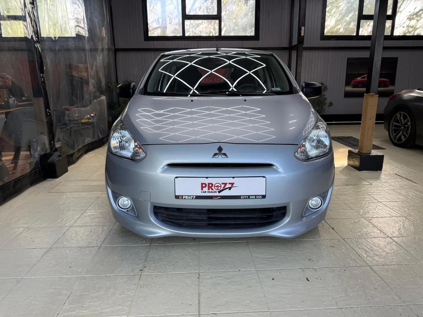 Mitsubishi Space Star 1.0 ASG 5MT Inform A81