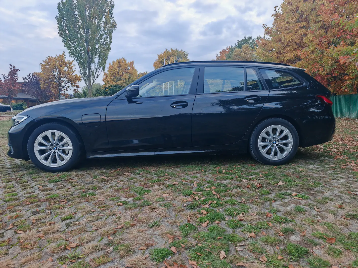 BMW 330