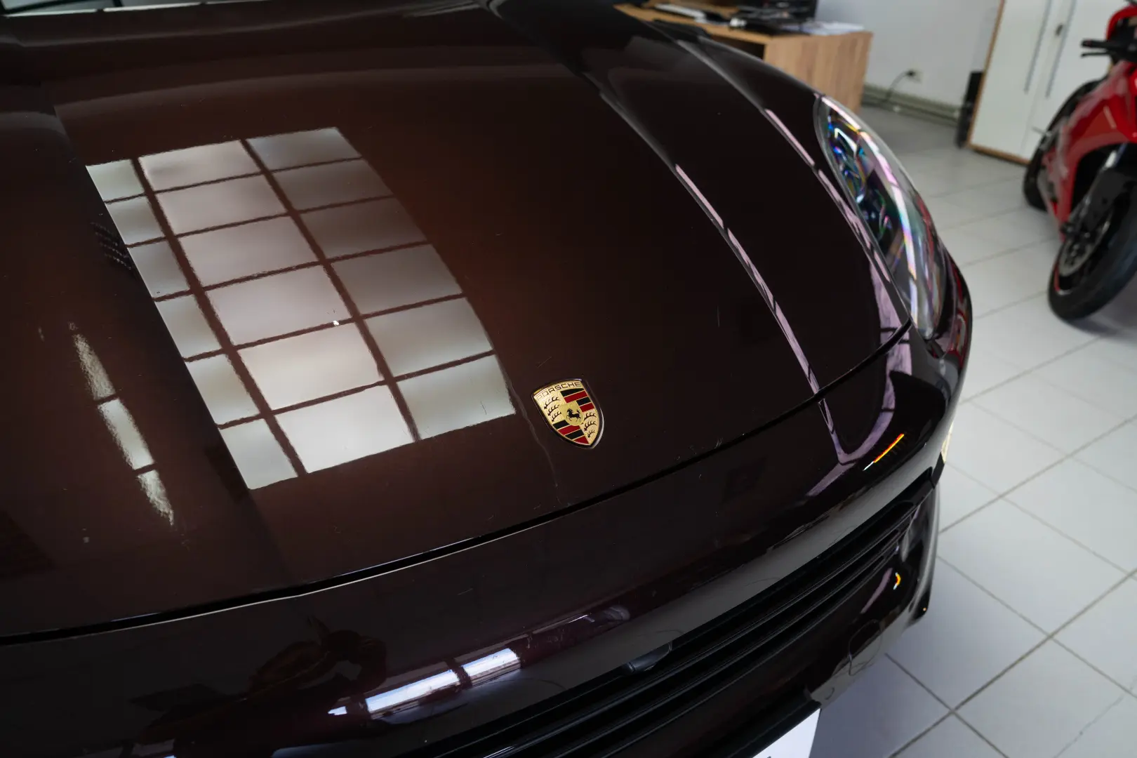 Porsche Cayenne Coupe E-Hybrid Stoc