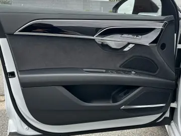 Audi A8 50 TDI quattro S line Pano