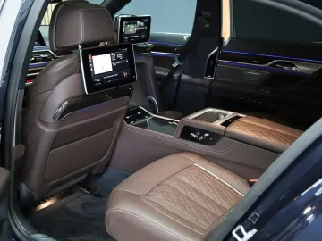 BMW 740Li xDrive