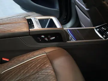 BMW 740Li xDrive