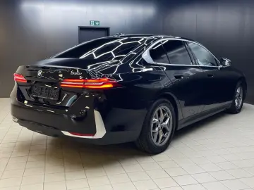 520i