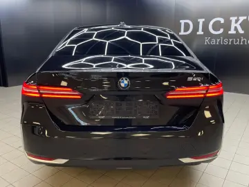 520i